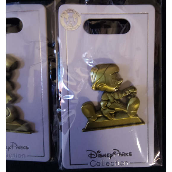 Disney Parks Collectible Trading Pins Annual Passholders Pinocchio Donald Minnie - Picture 2 of 5